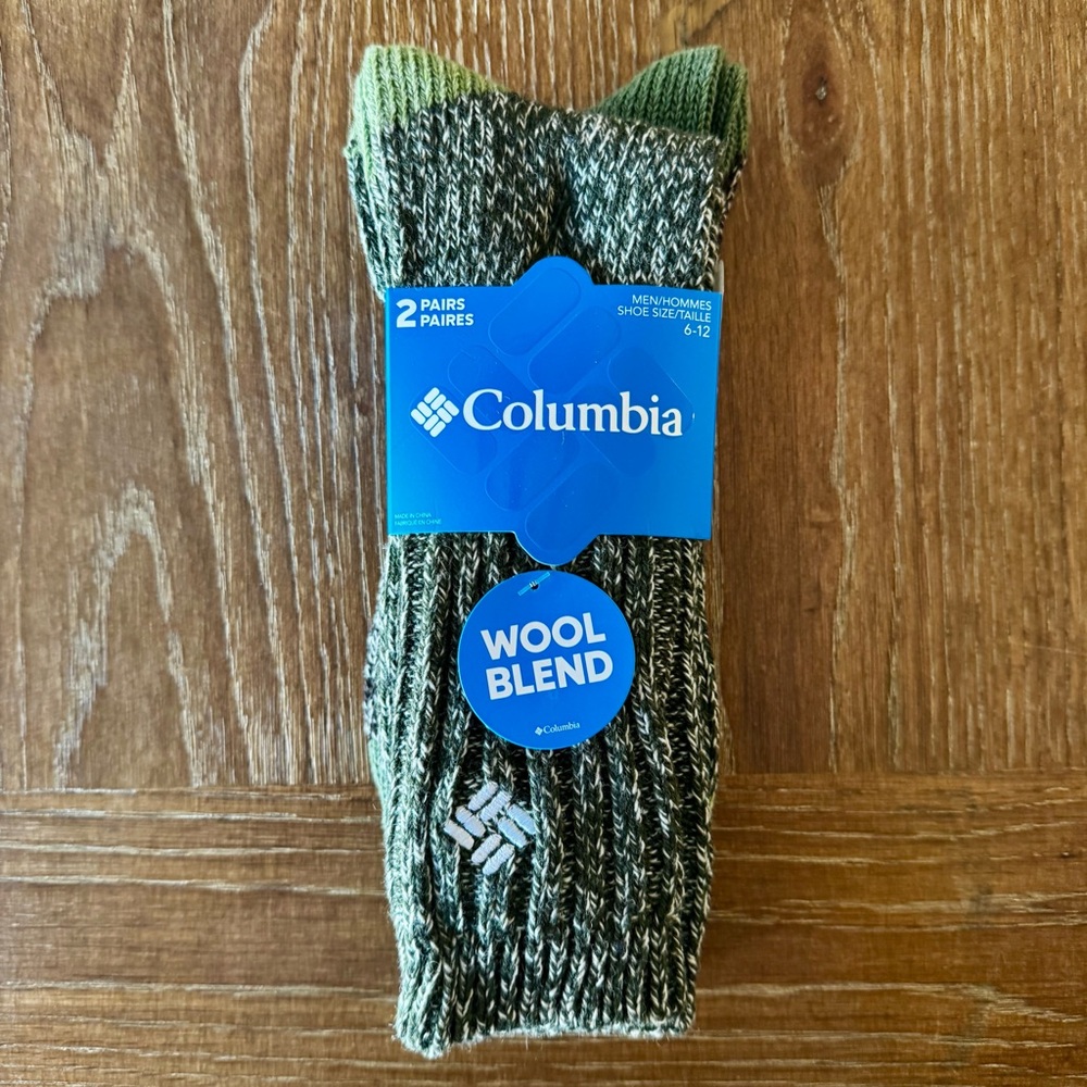 NIP 2-pack army green Columbia wool blend crew socks - Picture 2 of 9
